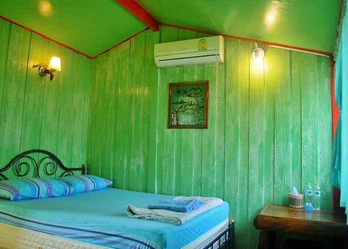 Casa de hóspedes Pailin 2*