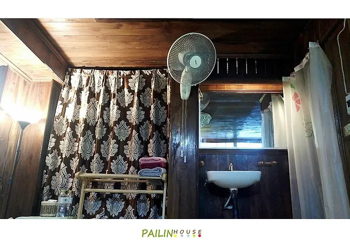 Casa de hóspedes Pailin 2*